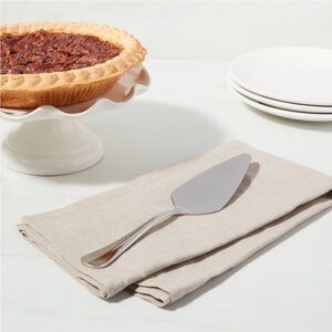 THRESHOLD NWT Sussex cake server -silver